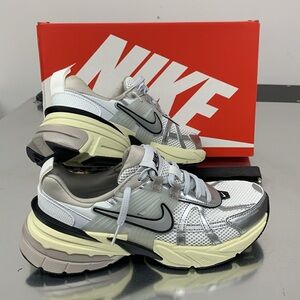 Nike V2K Run shoes